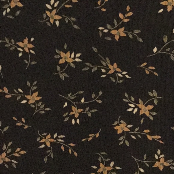 Sleeveless blouse - Picture 2 of 3